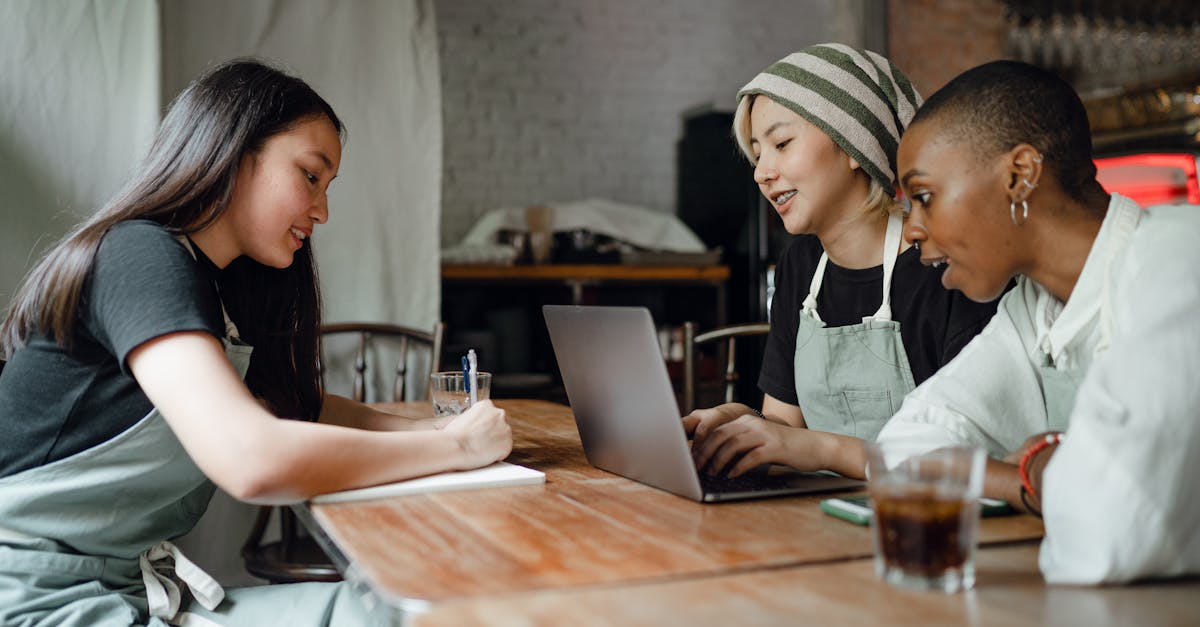 香烟与口腔白斑和口腔溃疡的关系