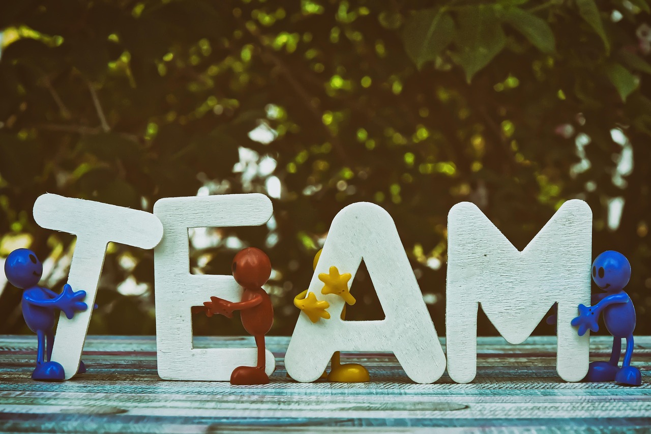 蝙蝠代实名实名账号：西班牙家居购买平台